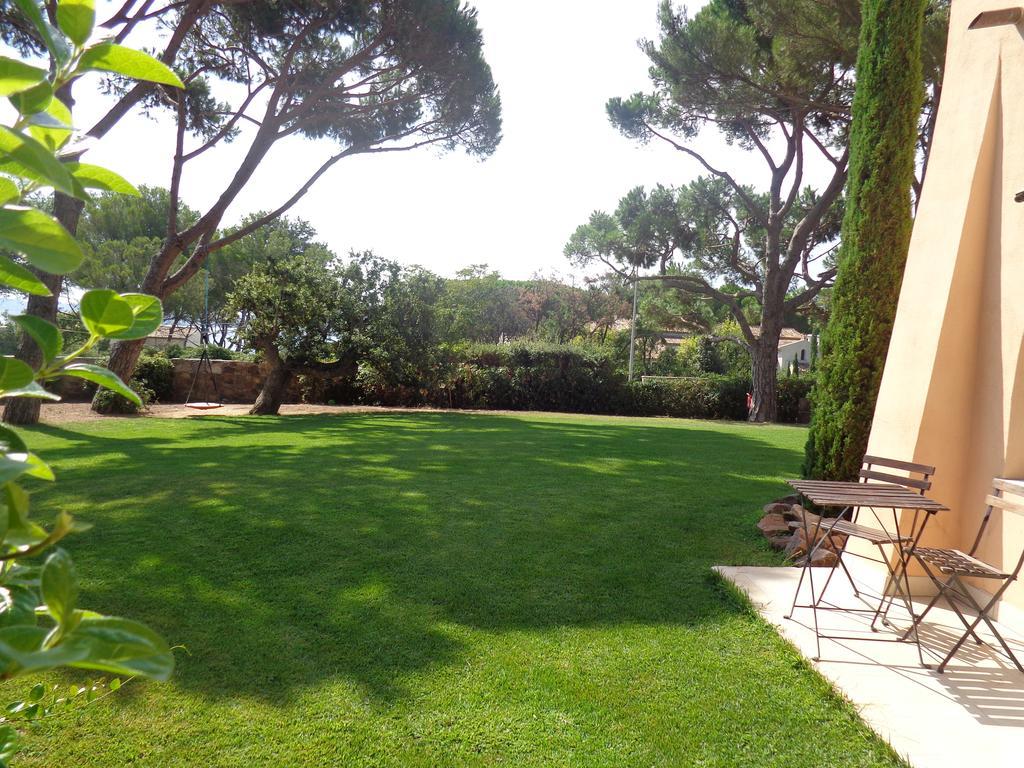 Appartement Villa Angelina Grimaud Exterior photo